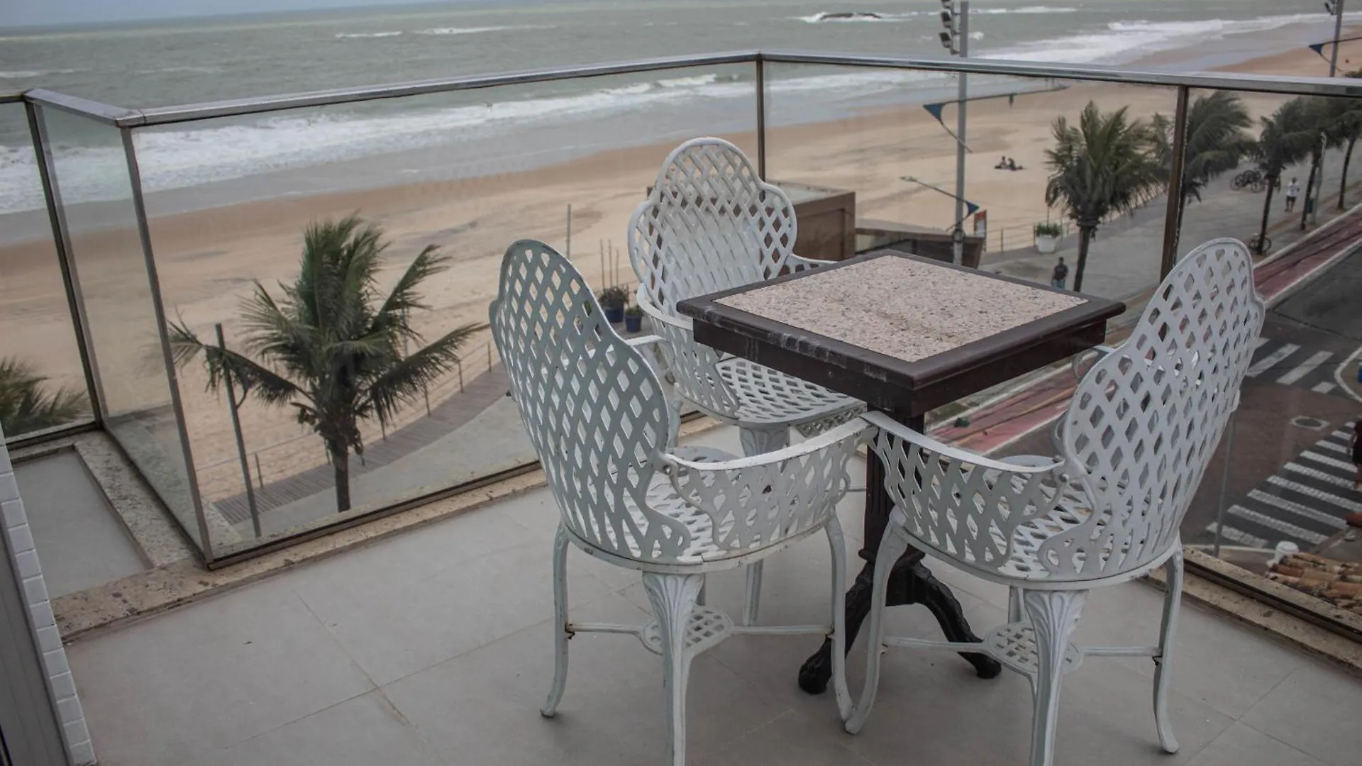Hotel Brisa Tropical De Macae